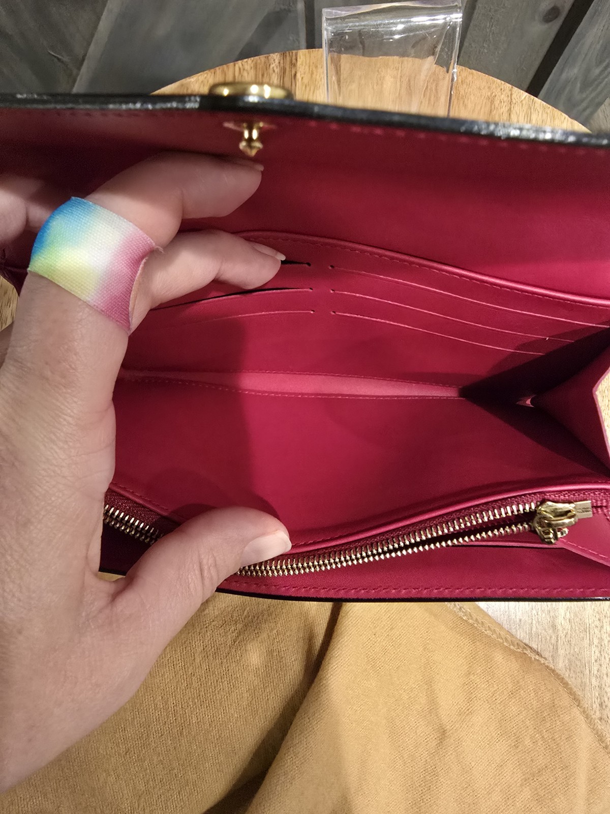 Louis Vuitton Rose Indian Sweet Monogram Vernis Sarah Limited Edition wallet image 8