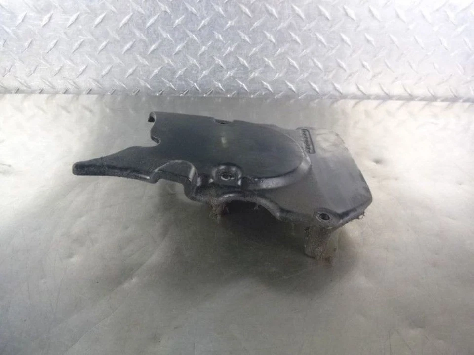 Honda VTR 250 1988 Interceptor cubierta de piñón delantero eje de contador Foto 2 de 4