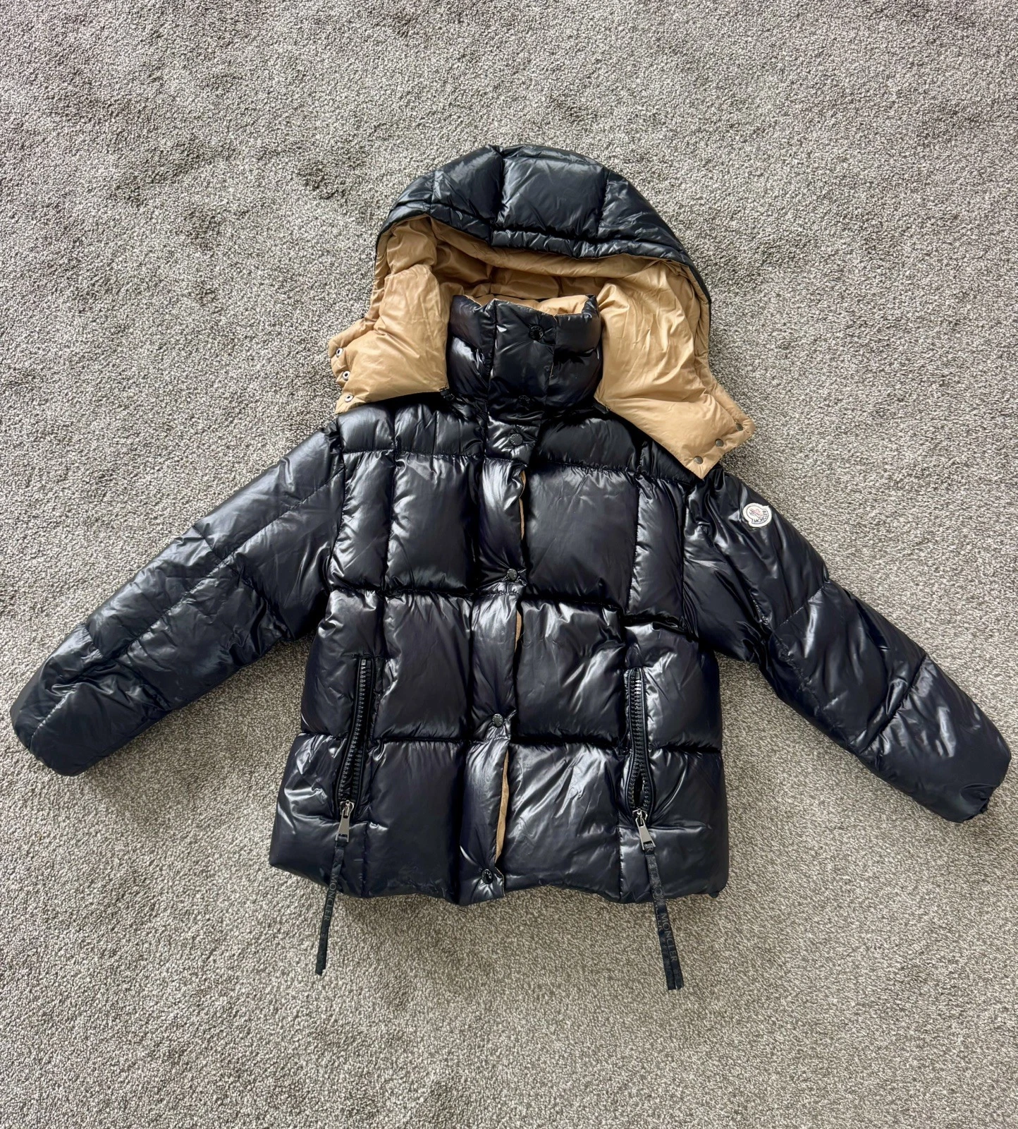 Moncler — Authentic Moncler Black Down Parana  Women's Puffer Coat Jacket Size 2