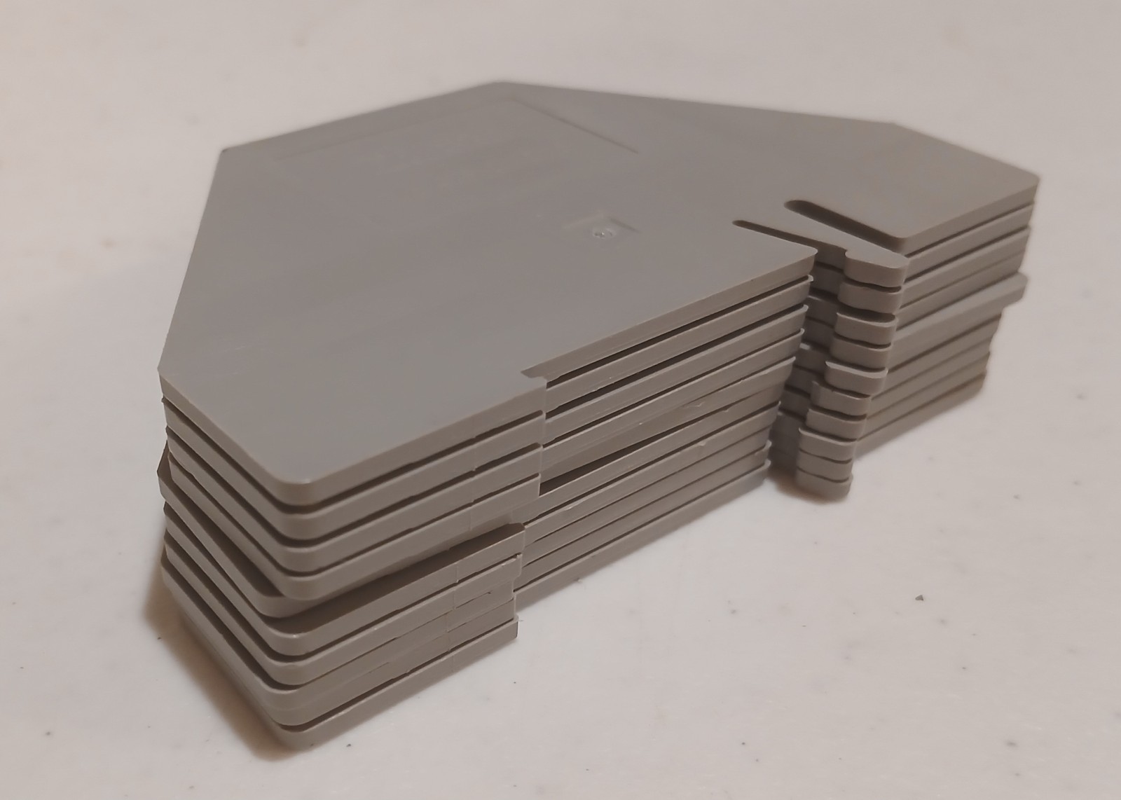 Phoenix Contact ATP-DIKD 1.5 Terminal Block End Plate (10pk) NOS Ships Free