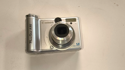 Canon PowerShot A95 5.0MP Digital Camera - Silver (Kit w/ Not