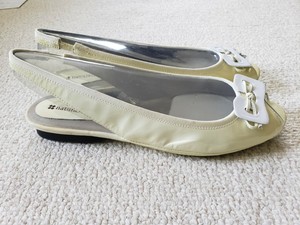 naturalizer patent leather flats