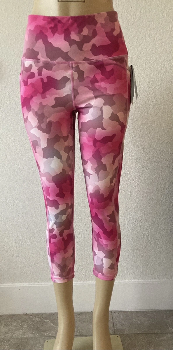 Womens Leggings, Pink Camo Capri Leggings