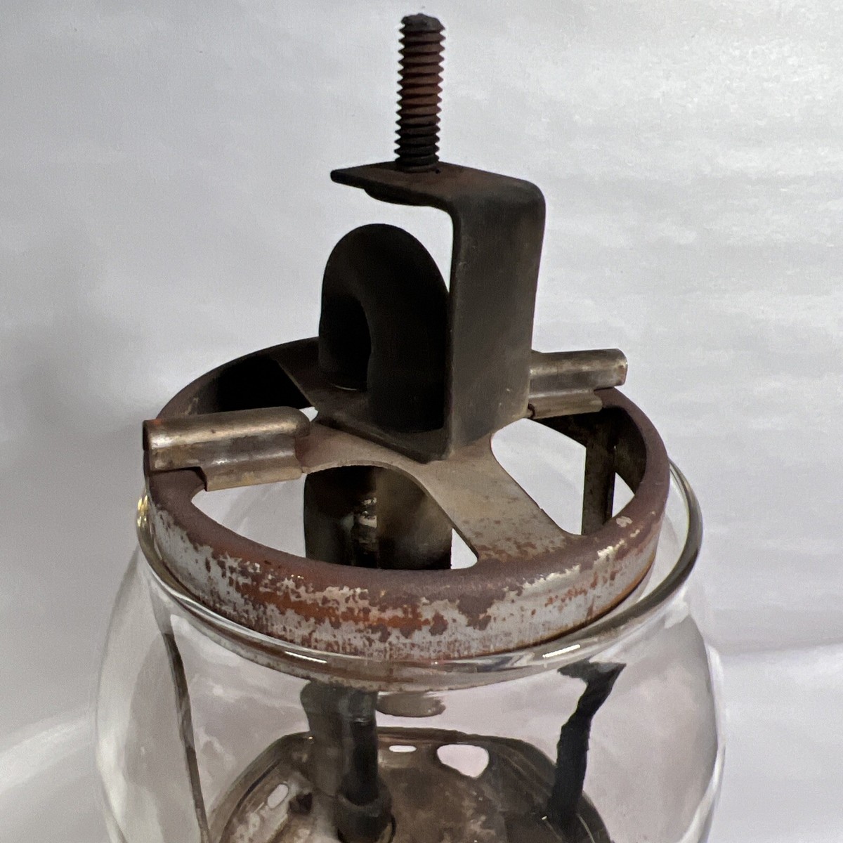 VINTAGE COLEMAN MODEL 200A LANTERN MADE 7/57 WITH PLASTIC VINTAGE COLEMAN MODEL 200A LANTERN MADE 7/57 WITH PLASTIC
