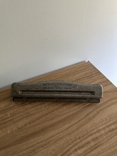 VINTAGE MUTUAL ADJUSTMENT PUNCH NO. 20 PAPER HOLE PUNCHER - MADE IN USA