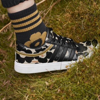 adidasブライオニー×マリメッコ Marimekko X Adidas Bryony Unikko Women's Athletic Shoes Core Black