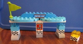 LEGO DUPLO 10857 Disney Pixar Cars 3 Piston Cup Race Set - incomplete