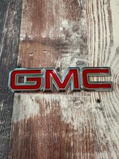 1999 2000 2001 2002 2003 2004 2005-2006 Gmc Sonoma Tailgate Emblem 15029627 Oem 1999 2000 2001 2002 2003 2004 2005-2006 Gmc Sonoma Tailgate Emblem 15029627 Oem