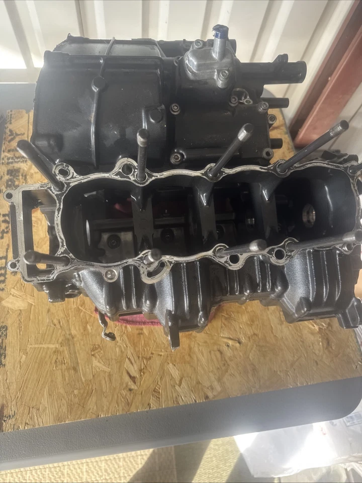 09-14 YAMAHA YZF R1 OEM MOTOR CÁRTER CÁRTER CÁRTER BLOQUE Foto 2 de 4