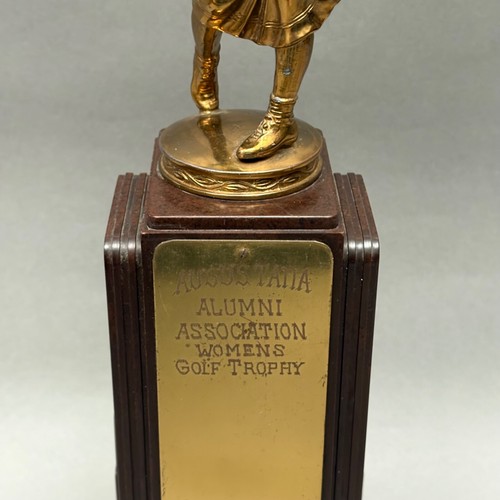 Vintage 1940s AUGUSTANA COLLEGE WOMEN'S GOLF TROPHY Bakelite DODGE Rock Island - Picture 3 of 24