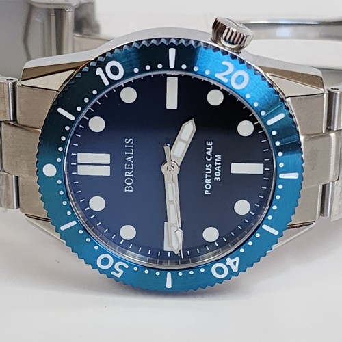 Borealis Portus Cale Watch, Blue Fade to Black Dial, Auto - 第 6/13 張圖片