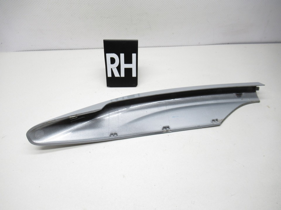 20142020 Nissan Rogue Front Right Roof Rack End Cap 73833 P32R OEM eBay