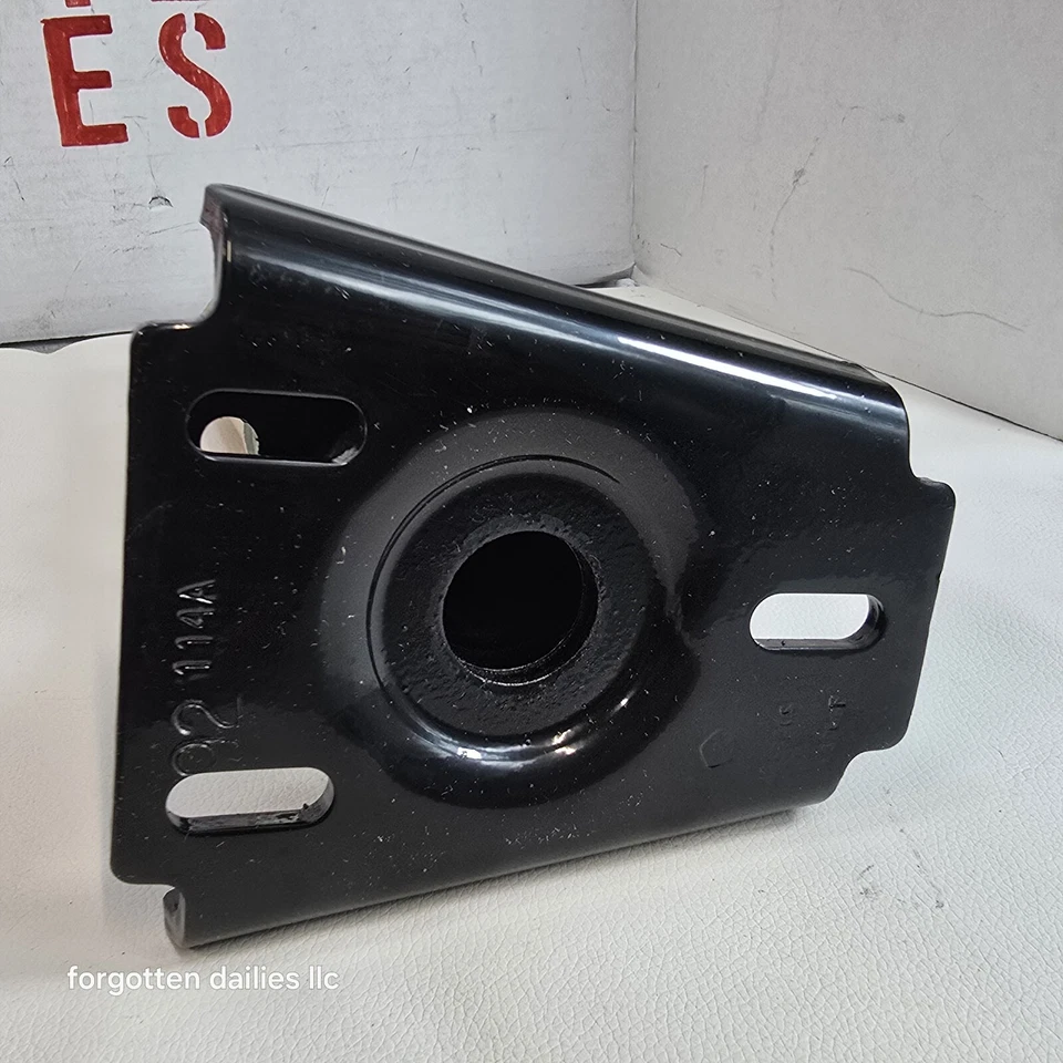 Soporte amortiguador parachoques Dodge Shadow Plymouth Sundance 5263592 Foto 2 de 4