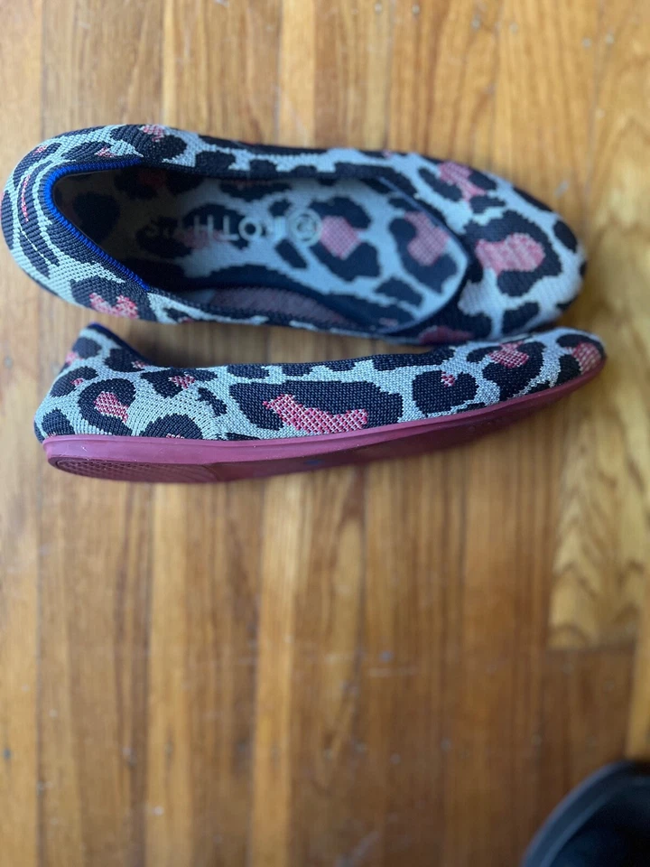 Rothys Red Cat Animal Print Ballet Shoes Size 8 - Image 3 of 4
