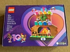 LEGO - FRIENDS - XMAS - ( SET 4002022 - 10 YEARS OF FRIENDSHIP ) - BRAND NEW