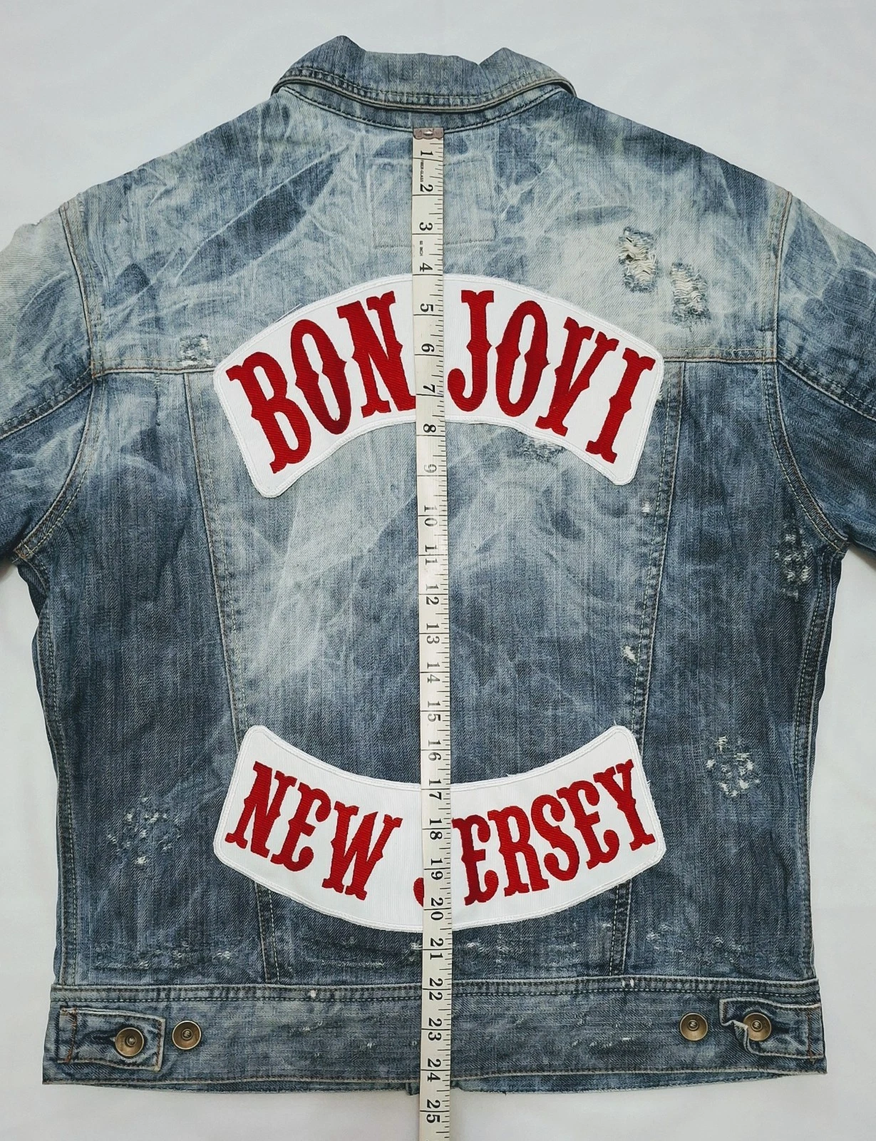 Bon Jovi, Energie Patched Battle Denim Mens Jacket Size M - product detail image 22
