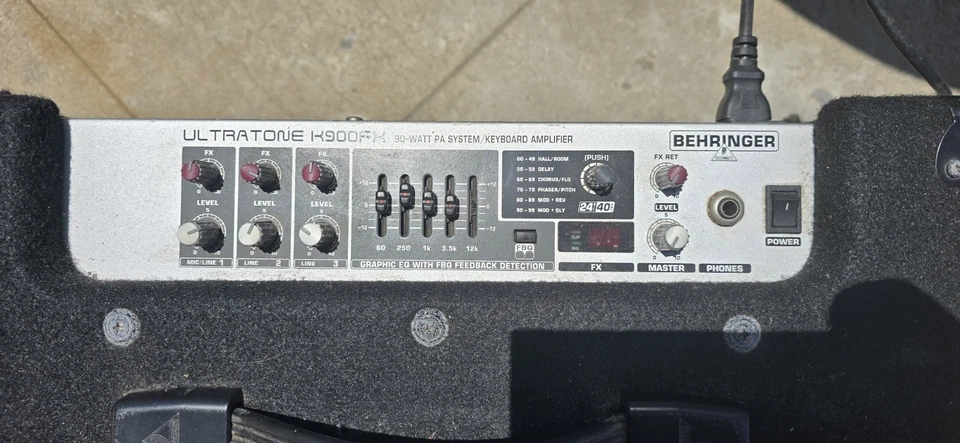 Behringer K900FX Ultratone 90W 1x12" RMS Keyboard Pro Audio Amplifiers Used-Test - Image 4 of 4