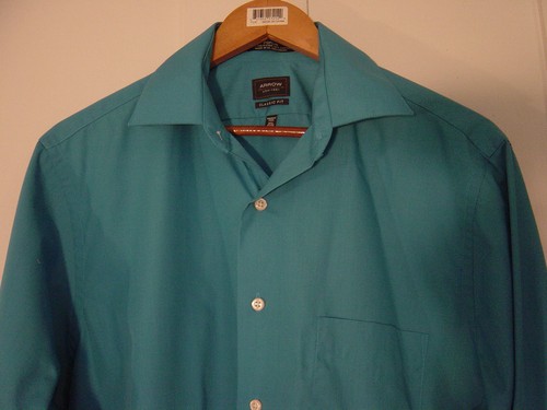 MEN'S ARROW CLASSIC FIT LONG SLEEVED DRESS SHIRT TURQ BLUE SIZE 15 1/2 X 33 - Picture 2 of 7
