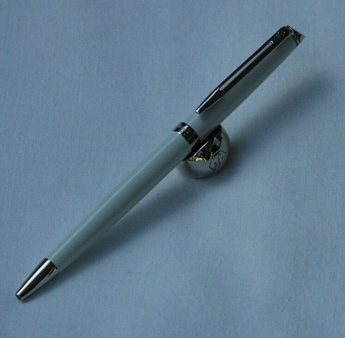 Captivating Ballpoint Pen Waterman Hemisphere White in Box New Stock T21àT24 - Picture 8 of 12