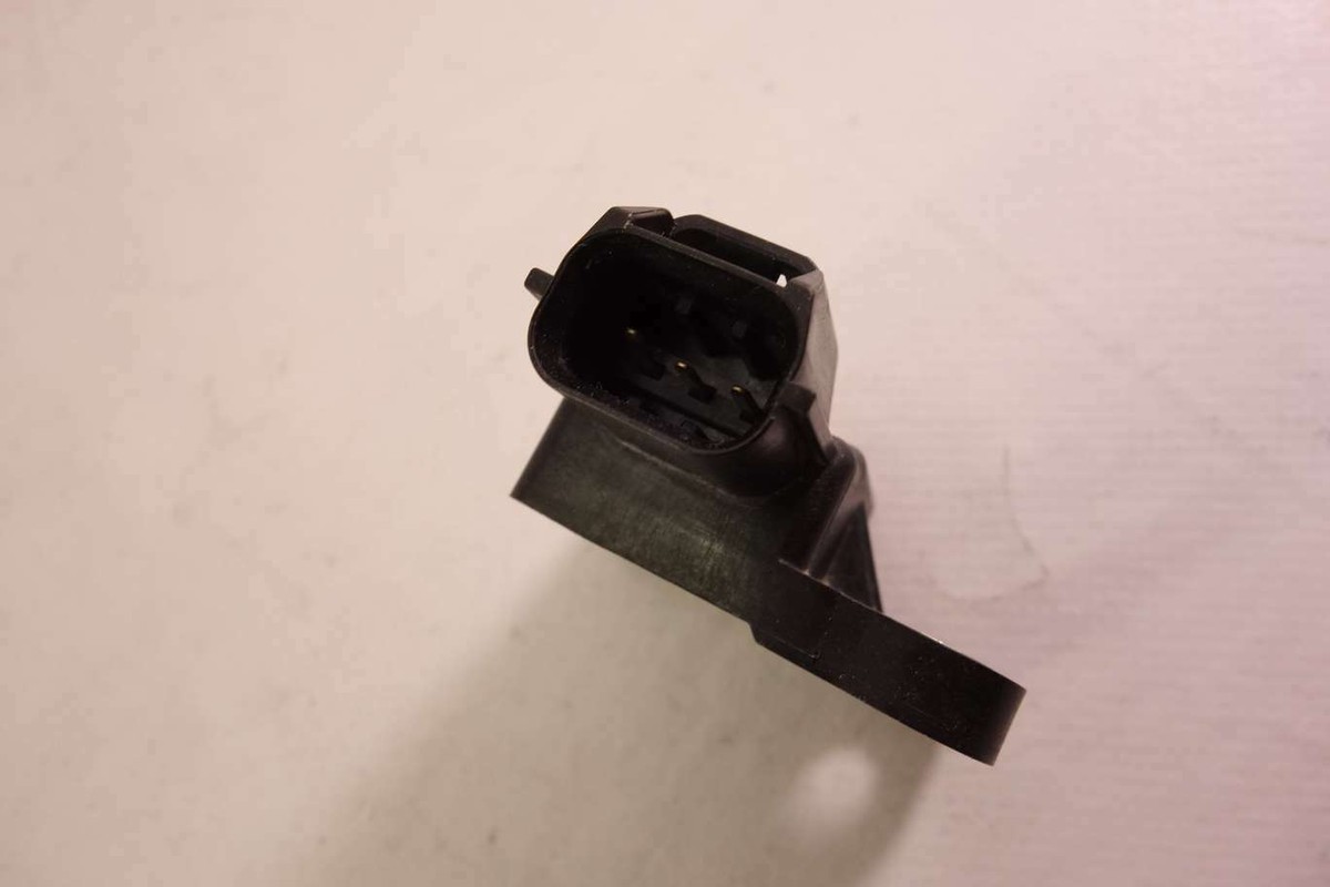 その他 mr178 SENSOR,VEHICLE SPEED MR477828 | Mitsubishi Parts | PartSouq