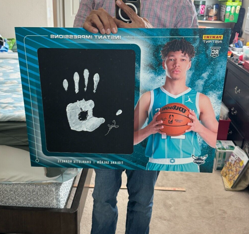 2024 Panini Instant Impressions TIDJANE SALAUN Hand Print 18 x 24 Signed AUTO RC - Afbeelding 1 van 24