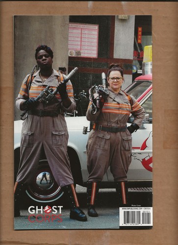 GHOSTBUSTERS  ANSWER THE CALL #1 RI  CAST PHOTO INCENTIVE VARIANT COVER IDW - Picture 2 of 2