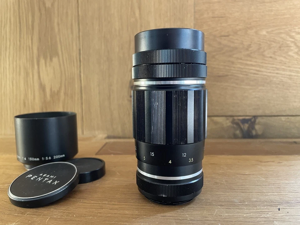 *Rare Preset Earliest Model : Mint w/ Hood* Pentax Tele Takumar 200mm F/5.6 Lens - Image 2 of 4