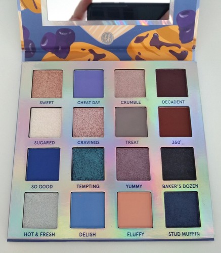 bh Cosmetics Weekend Vibes Blueberry Muffin 16 Color Eyeshadow Palette, NIB - Picture 5 of 5