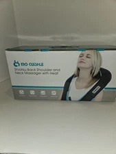 Mo Cuishle Shiatsu Neck Back Massager w Heat Includes Home and Car Power Cord