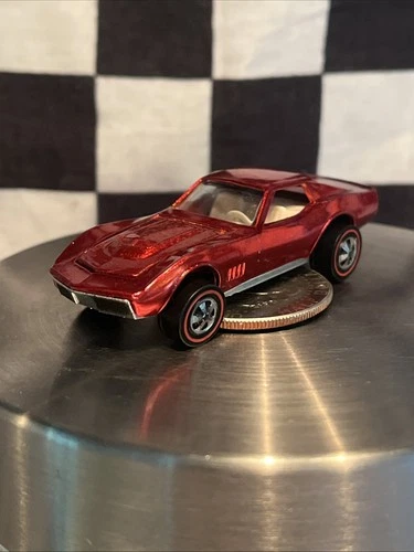 Hot Wheels Redline CUSTOM CORVETTE U.S. Red White Interior STUNNER **MINTY**