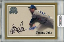 2000 Fleer Greats Of The Game Tommy John Autograph