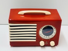 VTG EMERSON 400 PATRIOT DECO CATALIN TUBE RADIO RED, WHITE & BLUE