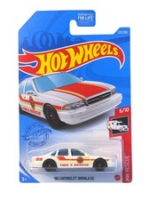Hot Wheels 2021 Rescue • '96 Chevrolet Impala SS • White 1:64 Diecast Car