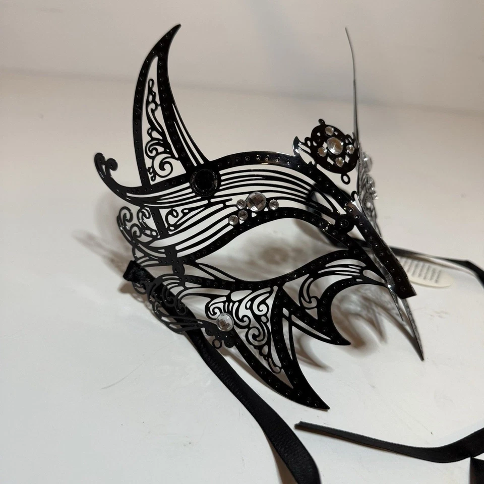 NWT Wolverine Venetian Men's Black Masquerade Mask w/ Crystal Rhinestones Metal - Image 3 of 4