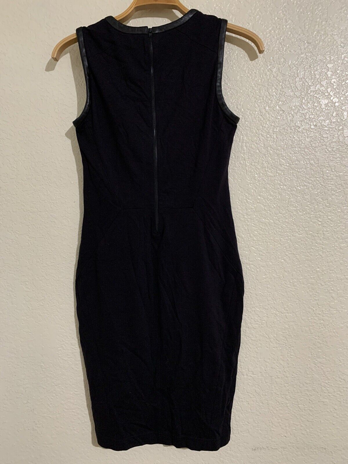 Picture 7 of 12