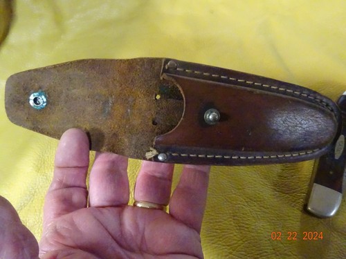 1979 CASE XX USA 6265 folding hunter with lanyard hole and sheath - Picture 15 of 16
