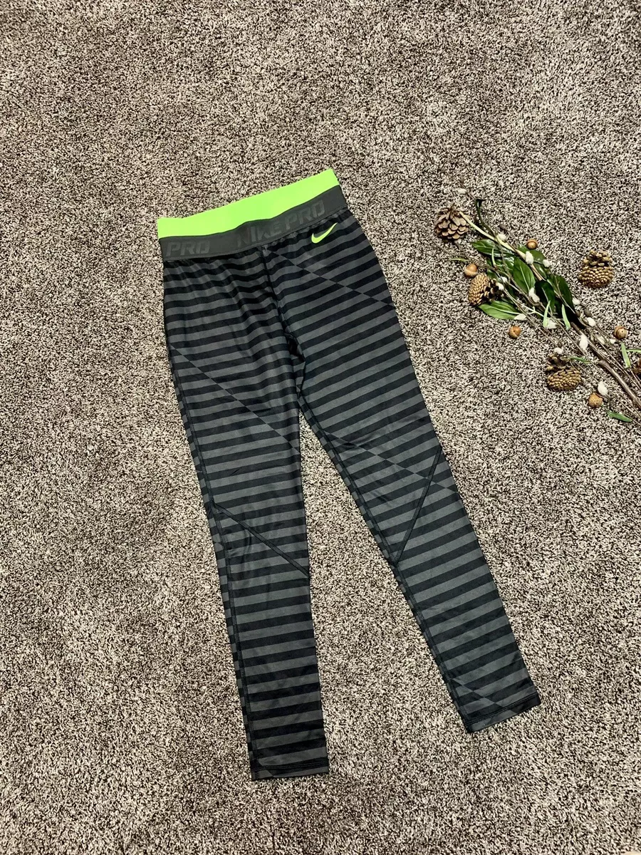 Nike cheap striped leggings