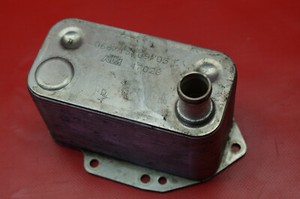 BMW 3er E90 E91 Wärmetauscher Ölkühler E46 E53 E60 E61 E63 E64 E65 E70 E71 E83