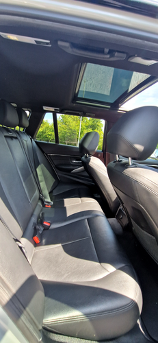 2015 BMW 320d M Sport Touring - Picture 16 of 21