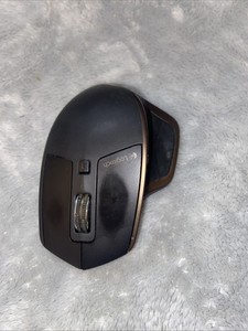 Logitech MX Master Wireless Bluetooth Mouse 810-004457 Rechargeable