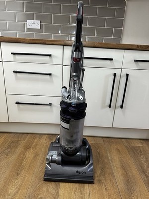 Dyson DC14i Bodenstaubsauger für alle Etagen