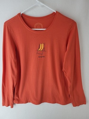 Life Is Good Woman'sCrusher Tee  M Orange Simply Beach Chair Graphic Long Sleeve