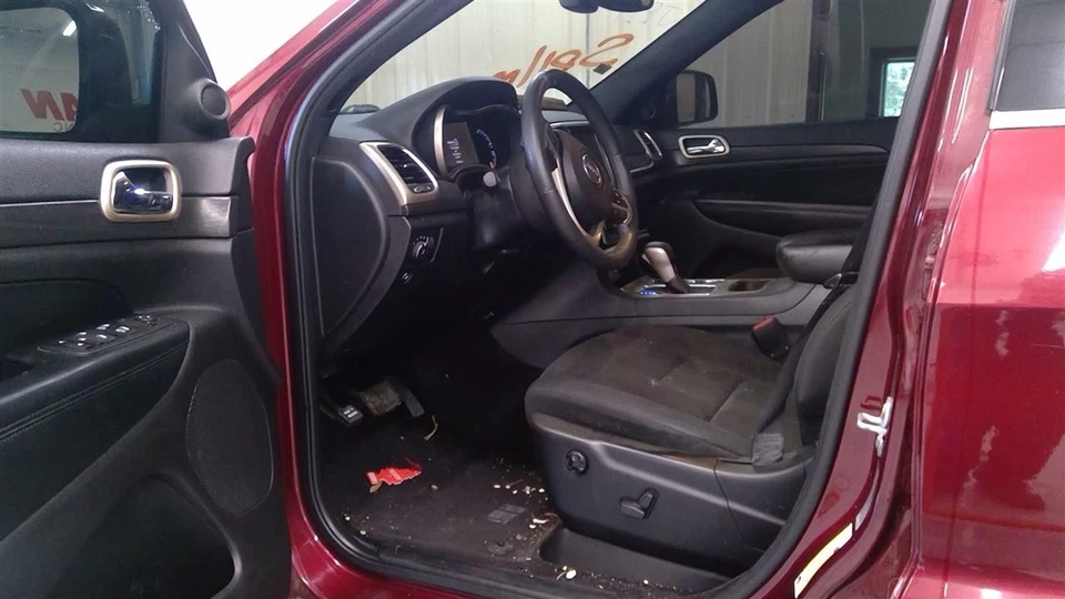 Alternador Jeep Grand Cherokee 2017 4801779AI 8862 Foto 2 de 4