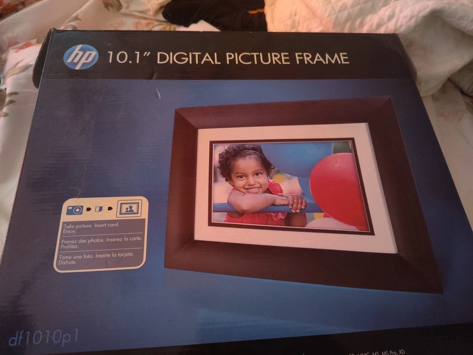 HP  Hewlett-Packard  10.1”  Digital Picture Photo Frame  Holds 1250 Images - Image 3 of 3