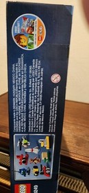 LEGO Creator Winter Village Toy Shop  (10249) NEW! SEALED!