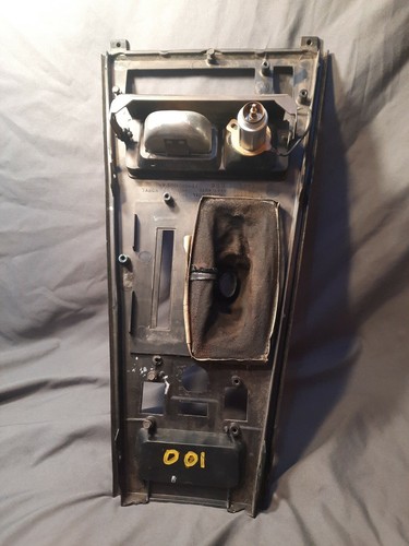 Console Shift Plate,C3 Corvette,1981-82,P/W,P/M Cutouts - Picture 5 of 5