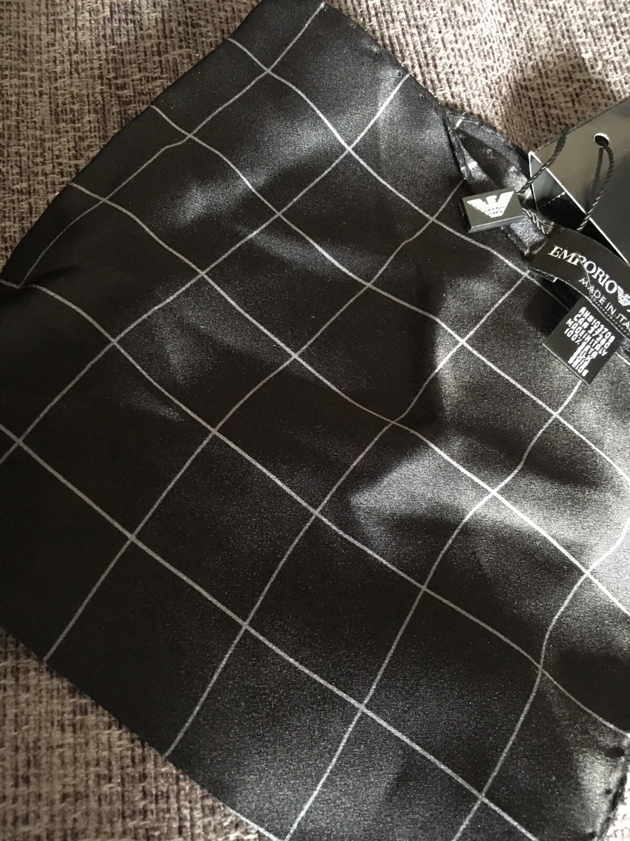 Emporio Armani Pocket Square 100 SILK Black RRP 125 GENUINE BRAND NEW FASTP