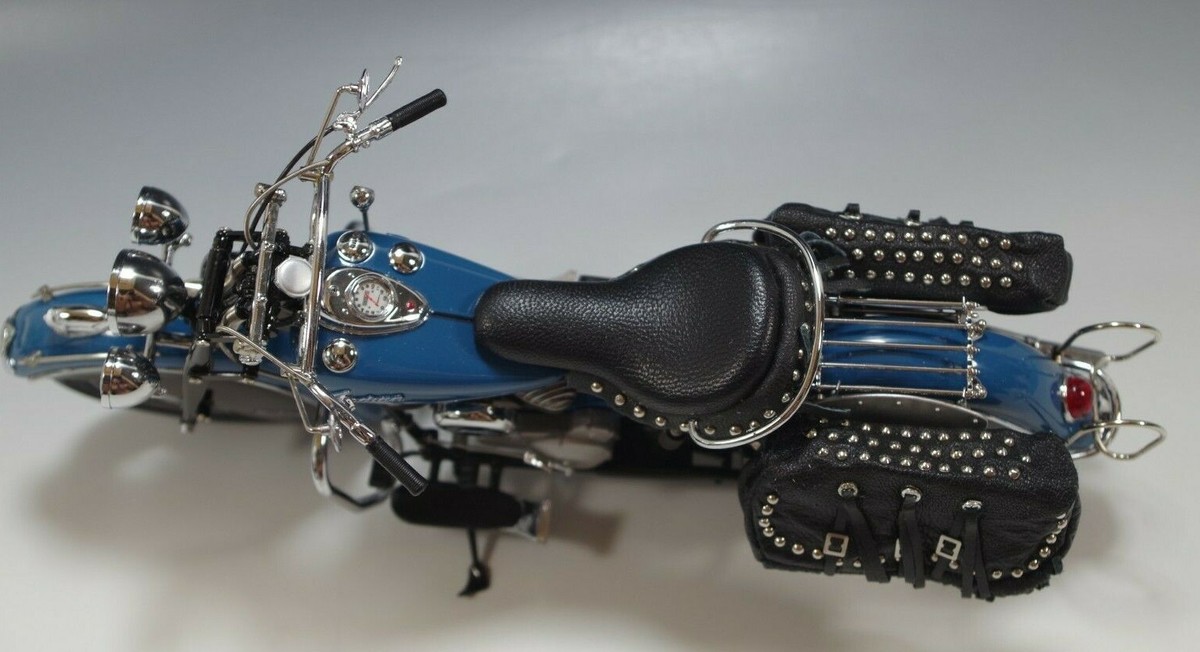 DANBURY MINT 1948 INDIAN CHIEF MOTORCYCLE DIE CAST BLUE 1:10 SCALE