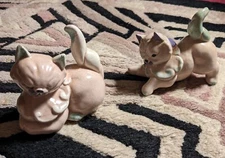 2 Vintage Kay Finch California Pottery Pink Muff & Puff Kitten Cats 1940s? 