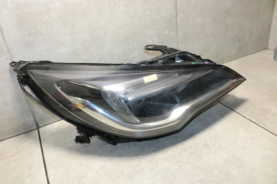 Opel Astra K Sports Tourer Scheinwerfer rechts LED 7960400002 39077801 - Bild 3 von 4